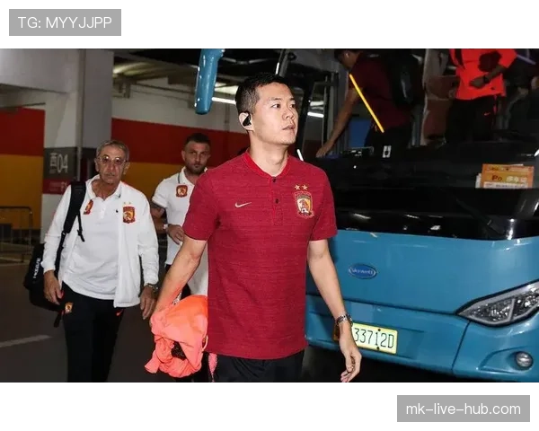 抗议判罚为何无效？足球规则中对裁判决定的不可争议性解析